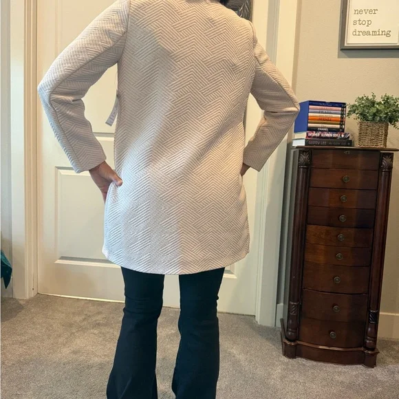 Chico's Cream Geometric Blazer - Picture 2 of 3